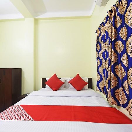 Oyo 43461 Atithya Guest House Sri Niketan Luaran gambar