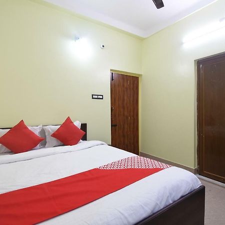 Oyo 43461 Atithya Guest House Sri Niketan Luaran gambar