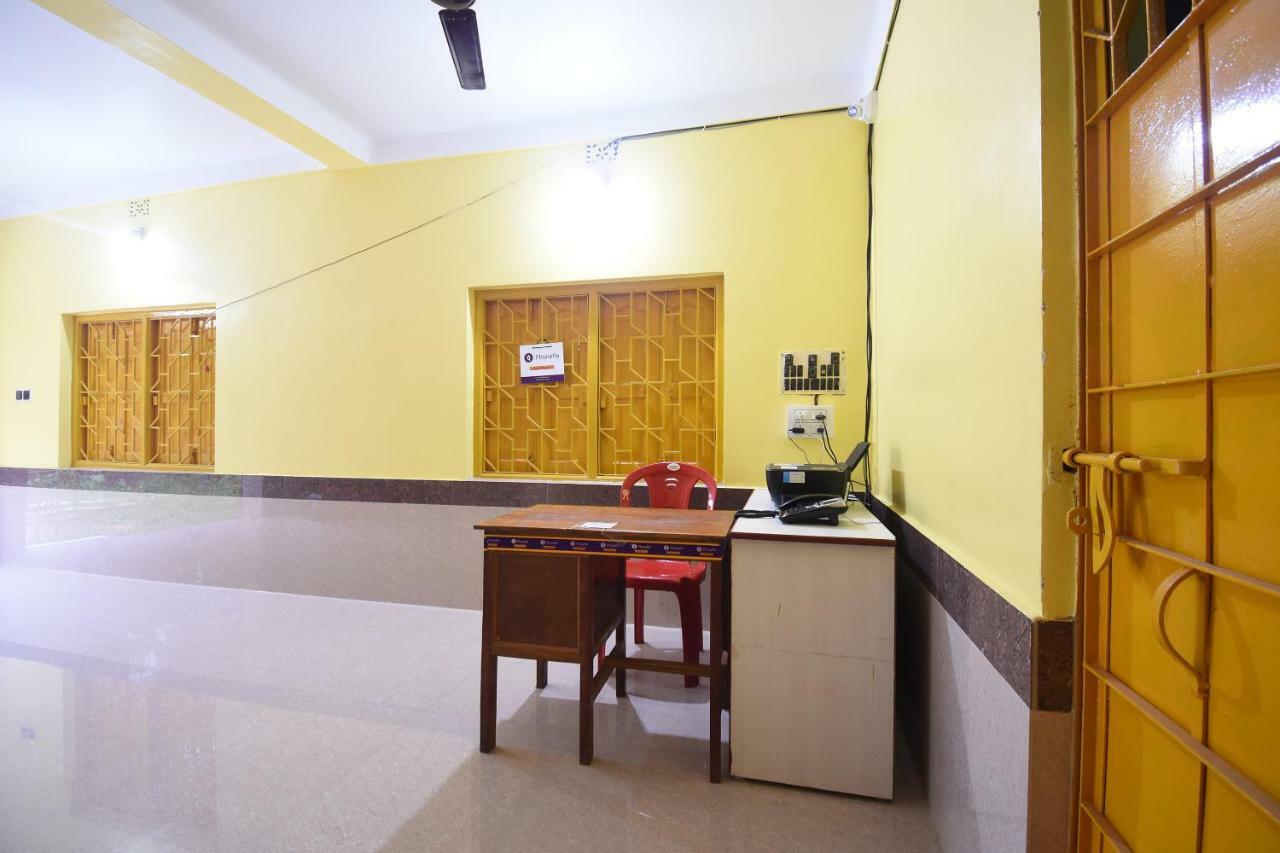 Oyo 43461 Atithya Guest House Sri Niketan Luaran gambar
