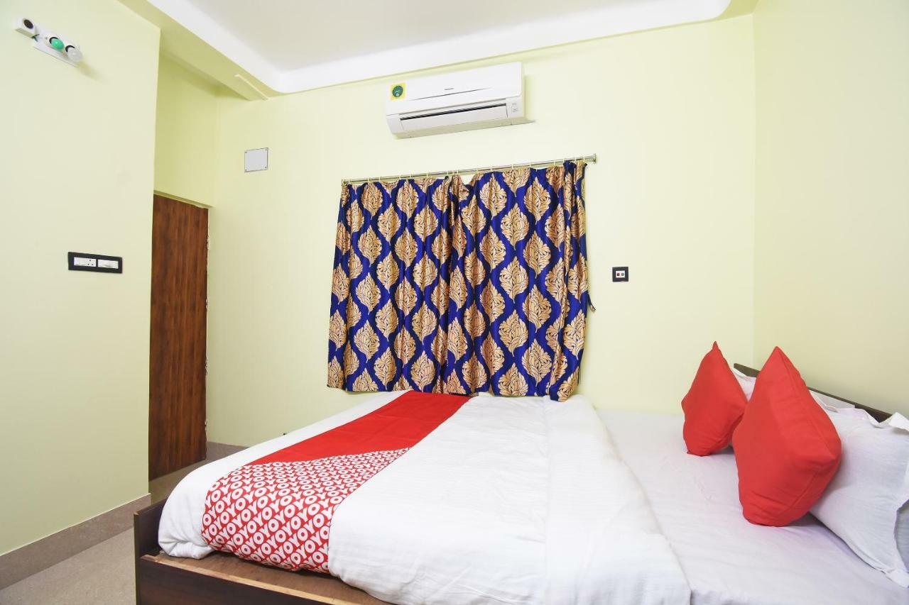 Oyo 43461 Atithya Guest House Sri Niketan Luaran gambar