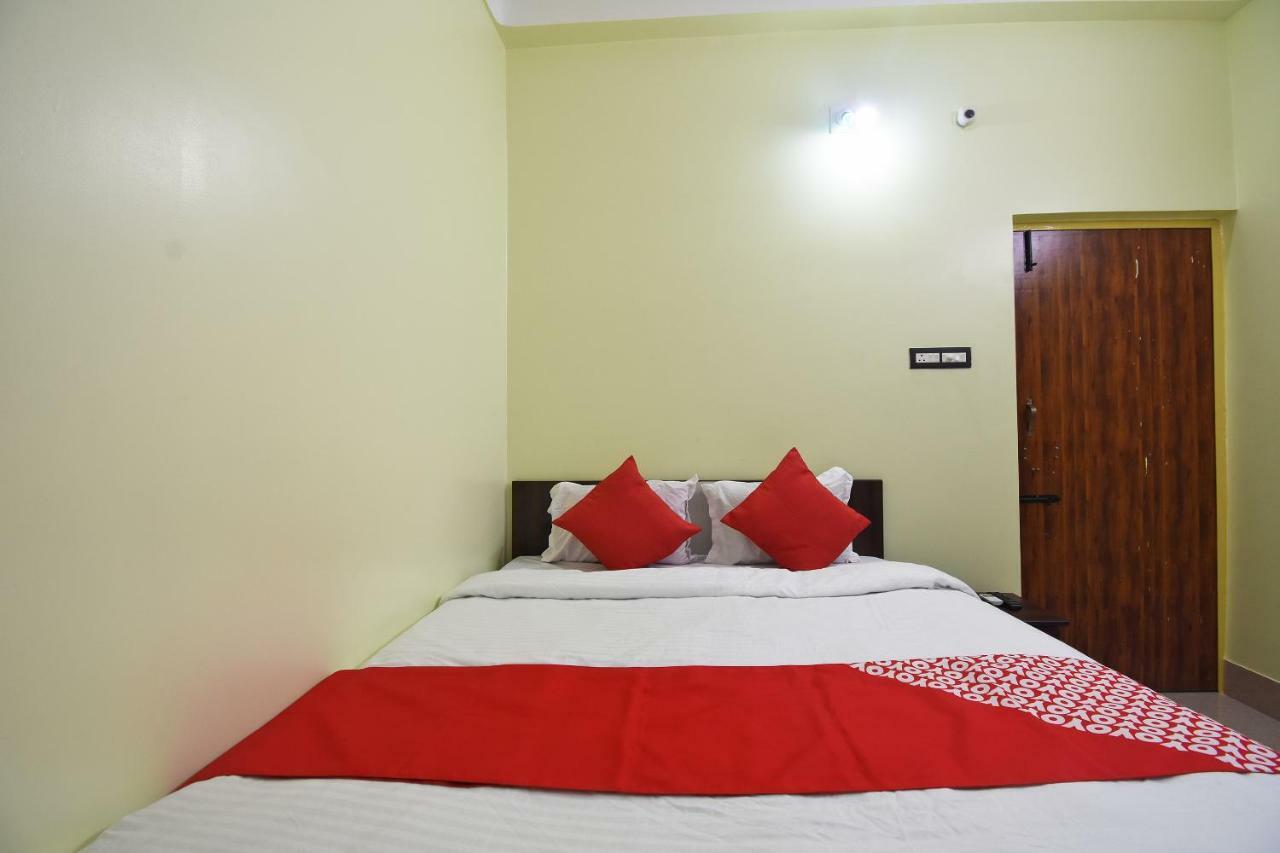 Oyo 43461 Atithya Guest House Sri Niketan Luaran gambar